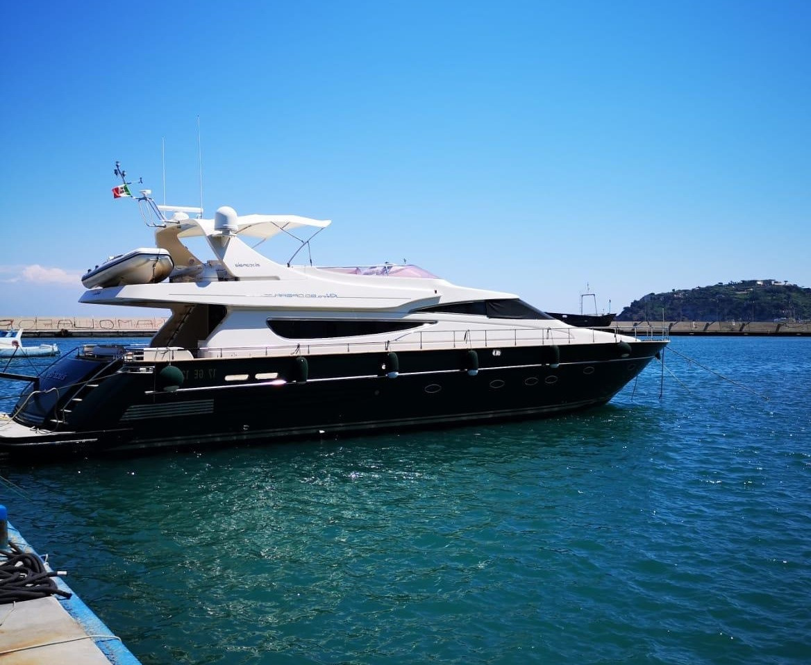 ZIA CANAIA Yacht for Charter, Price €31500 per Week — Arcon Yachts