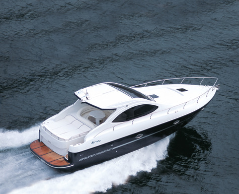 Yacht charter in Ibiza G41 AeroTop Evolution