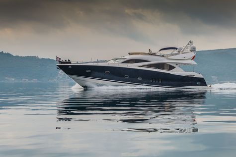 Yachts charter in Adriatic sea Basya Nicoli Sunseeker 25M