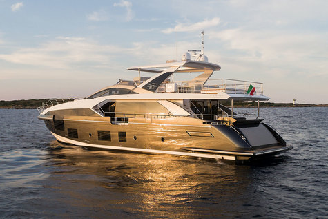 Yachts for sale in UAE Azimut Grande 27 m