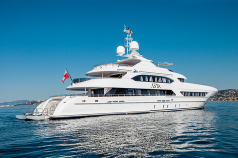 Elite yachts charter Heesen ASYA