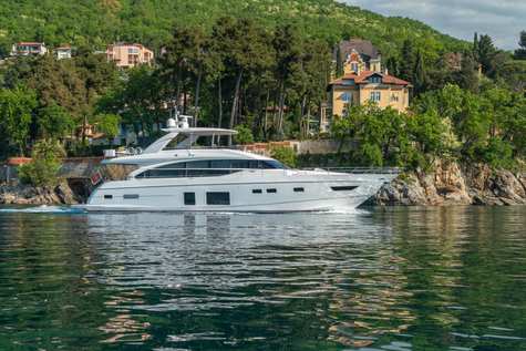 Elite yachts charter Princess LARIMAR II
