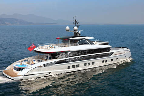 New yacht for sale Dynamiq GTT 135