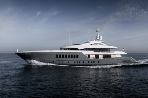 New yacht for sale Heesen 55M FDHF Gemini MY Reliance
