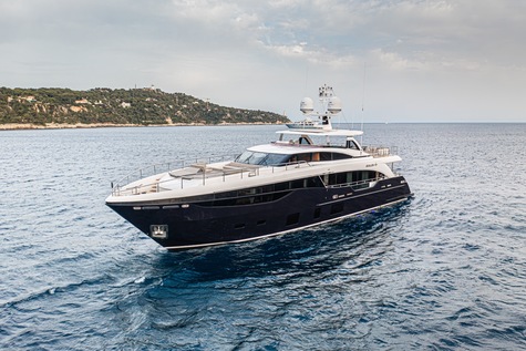 Motor yachts: super and megayachts Princess 35 Avalon