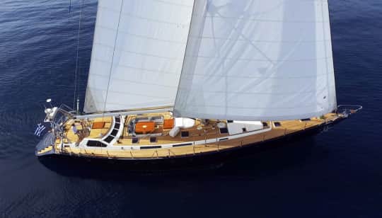 S/Y WIND OF CHANGE