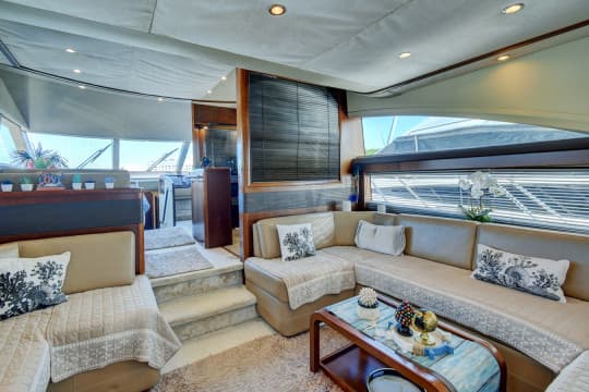 PRINCESS 62