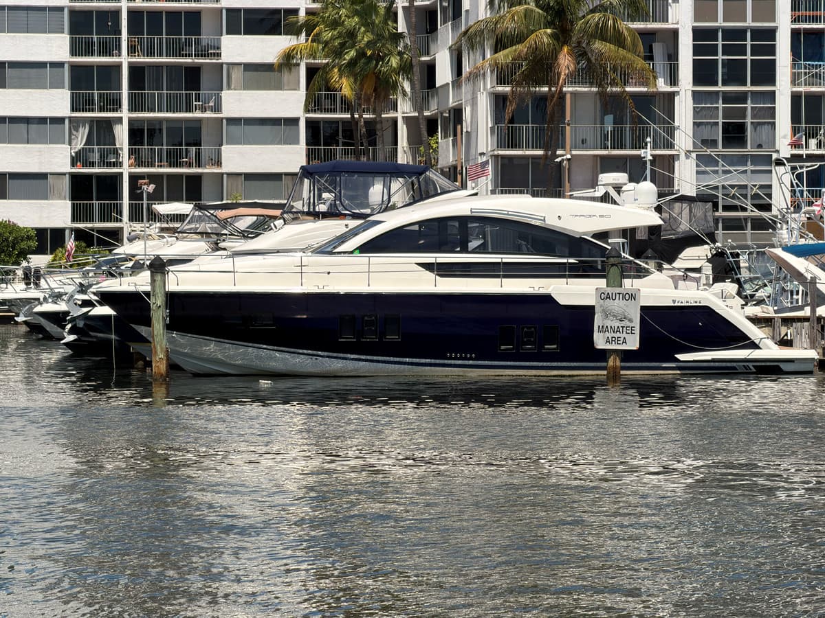 2013 FAIRLINE TARGA 50 OPEN