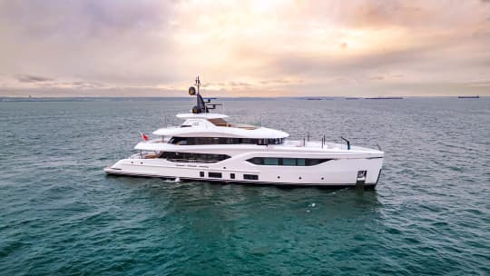 CONRAD C144S HULL #4