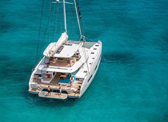 LAGOON 55