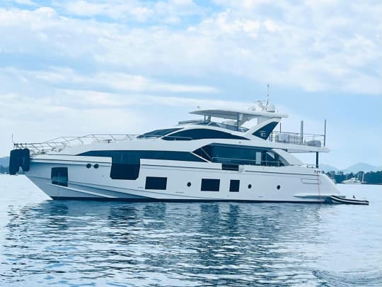 AZIMUT GRANDE 27 METRI
