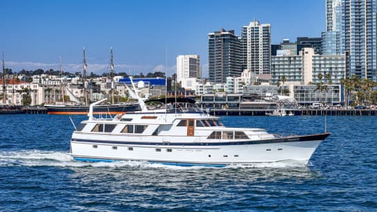 1984 BURGER RAISED PILOTHOUSE
