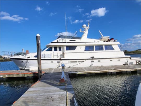 74' HATTERAS 1989 74 CPMY
