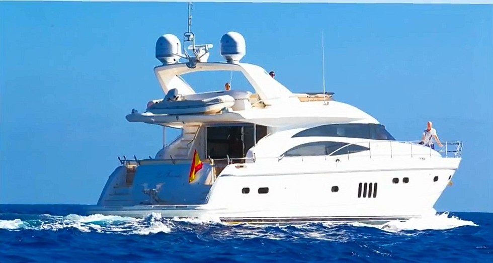 21m princess yacht