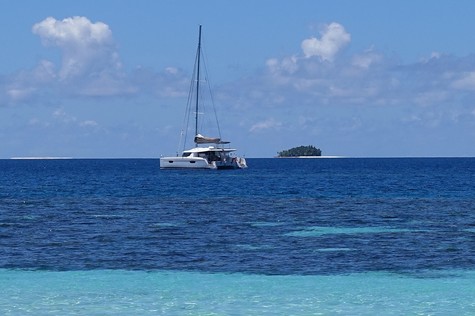 Аренда яхт на Мальдивах Saba 50