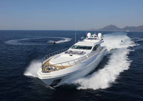 Yacht charter in the Cote d'Azur  Mangusta VENI VEDI VINCI