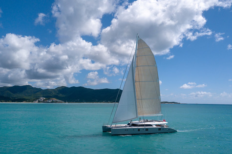 Yacht charter in Cuba Sunreef Yachts CHE 34.72m