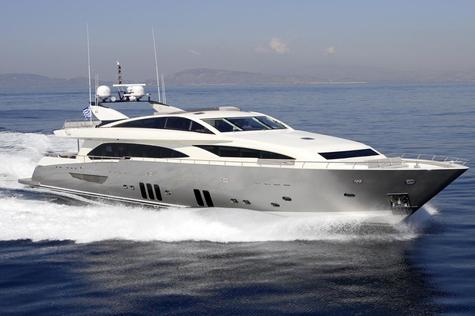 Yacht charter in Corsica Couach DRAGON