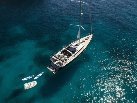 Charter yacht in Tahiti Jeanneau 64 THEA