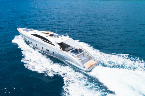 Elite yachts charter Tecnomar BLUE JAY