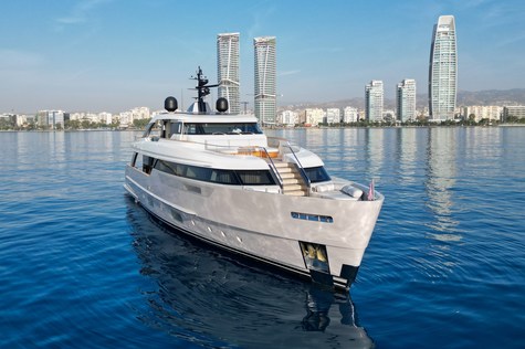 Yachts for sale in Dubai Sanlorenzo 96 Speranza