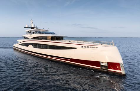 Мегаяхты: стальные, пластиковые и алюминиевые яхты от Arcon Yachts Heesen Sparta 67m
